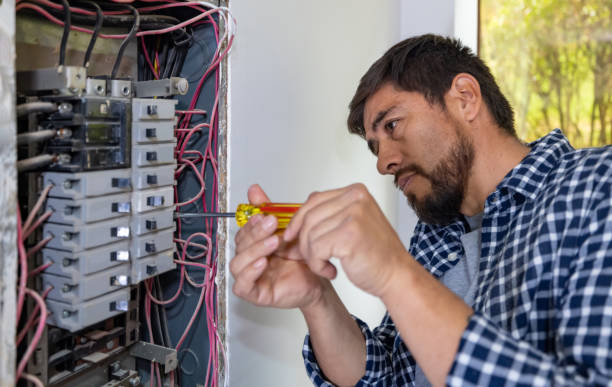 Best Local Electrician Companies  in North River Shores, FL
